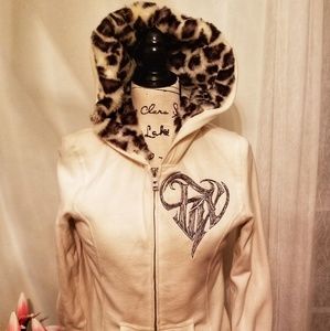 Fox Head Sasquatch Faux Fur Jacket NWOT